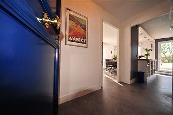 Apartment Magic Moments *